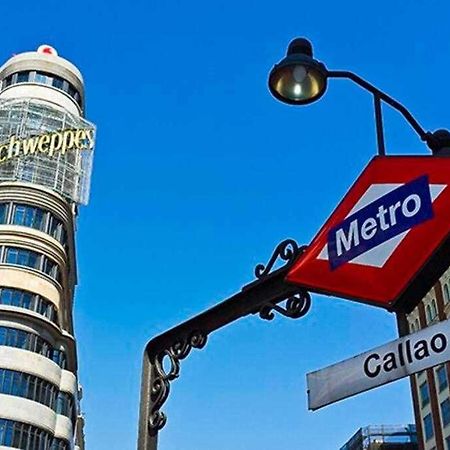 Apartamento Sotano En Gran Via Madrid Bagian luar foto
