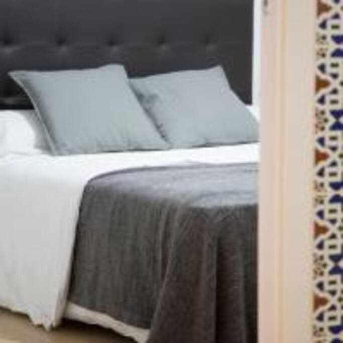 Apartamento Sotano En Gran Via Madrid Bagian luar foto