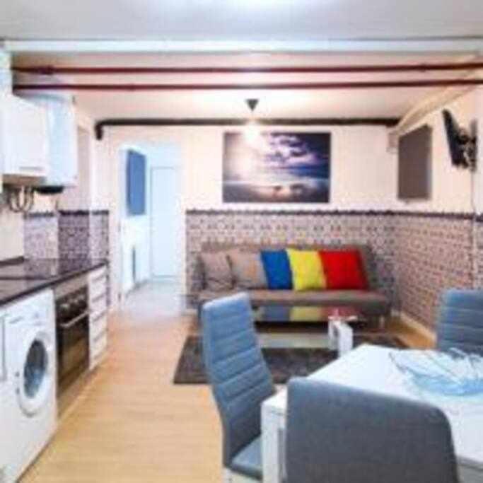 Apartamento Sotano En Gran Via Madrid Bagian luar foto